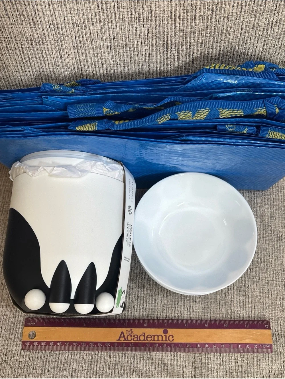 15 pc lot: 1 IKEA GREJSIMOJS storage CAT decor, 5 bags & 5 polka dot bowls NEW - Picture 16 of 16